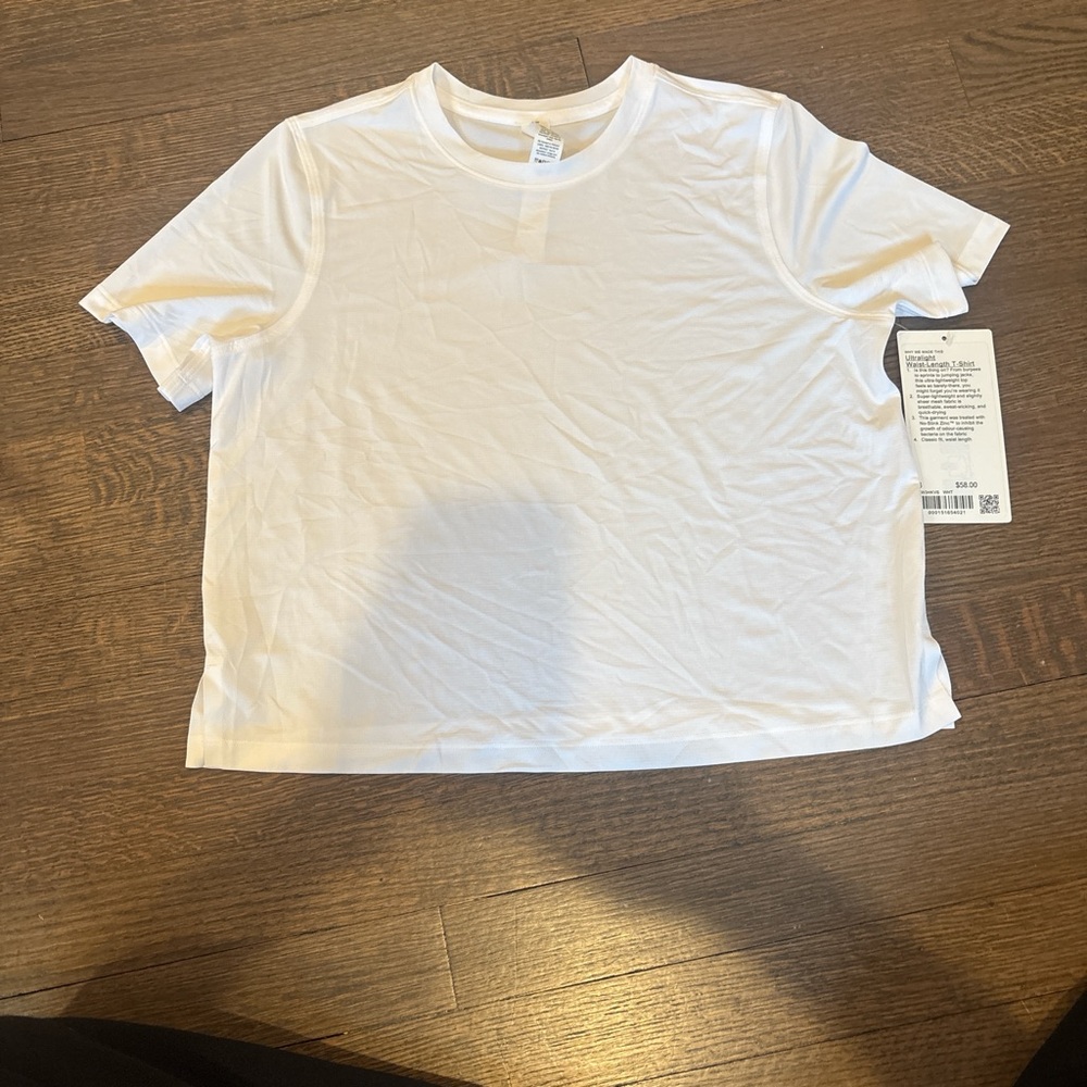 Lululemon Ultralight Waist-Length Tee – White, NWT – Size 6